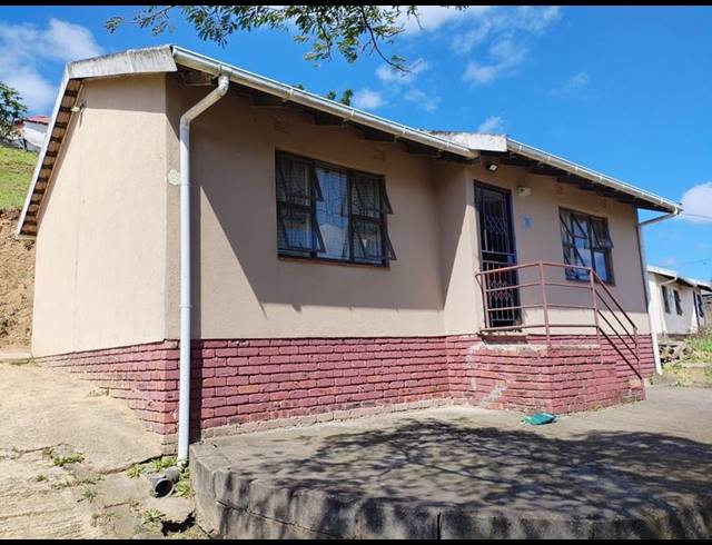 2 BEDROOM HOUSE FOR SALE IN UMLAZI G